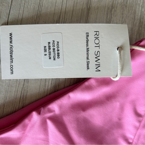 Riot Swim Pico Bikini in Bubblegum Pink - Picture 5 of 6